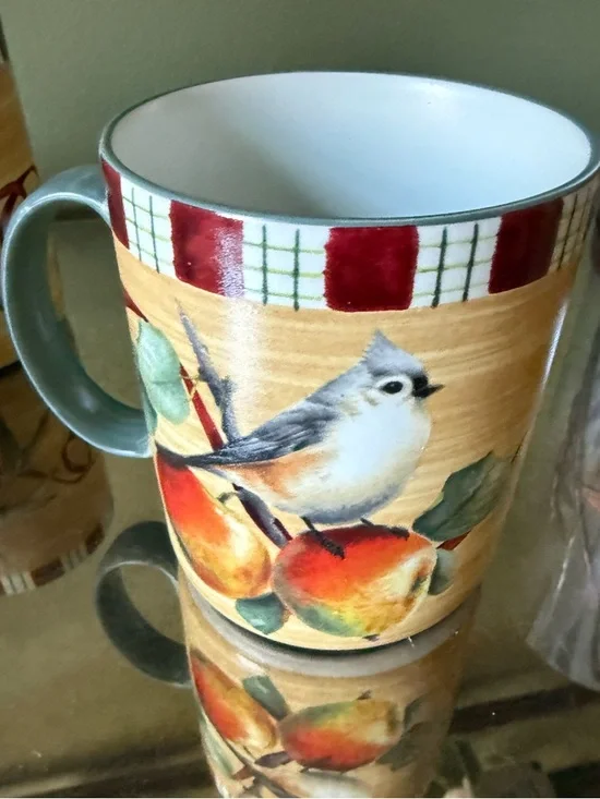 Set of 4 Decorative Ceramic Mugs from the Lenox Winter Greetings Collection - Picture 2 of 10